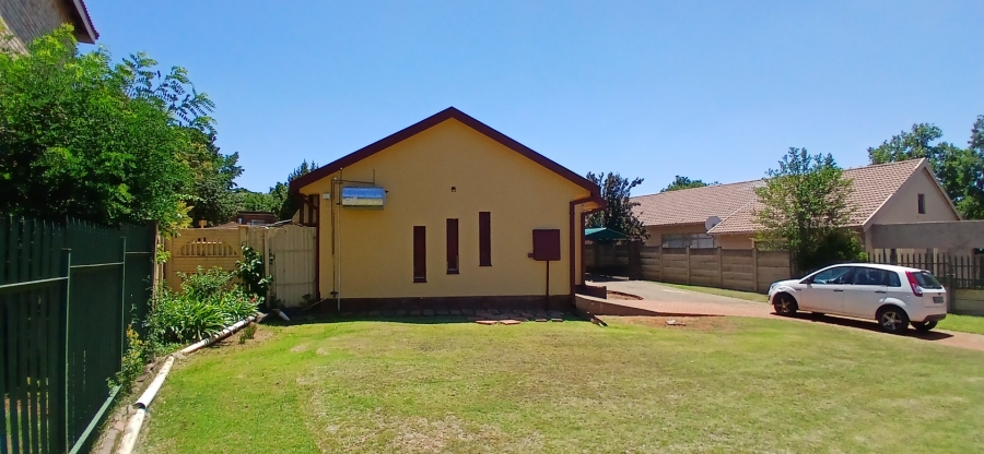 4 Bedroom Property for Sale in Uitsig Free State